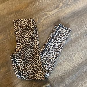 Leopard print Zyia leggings